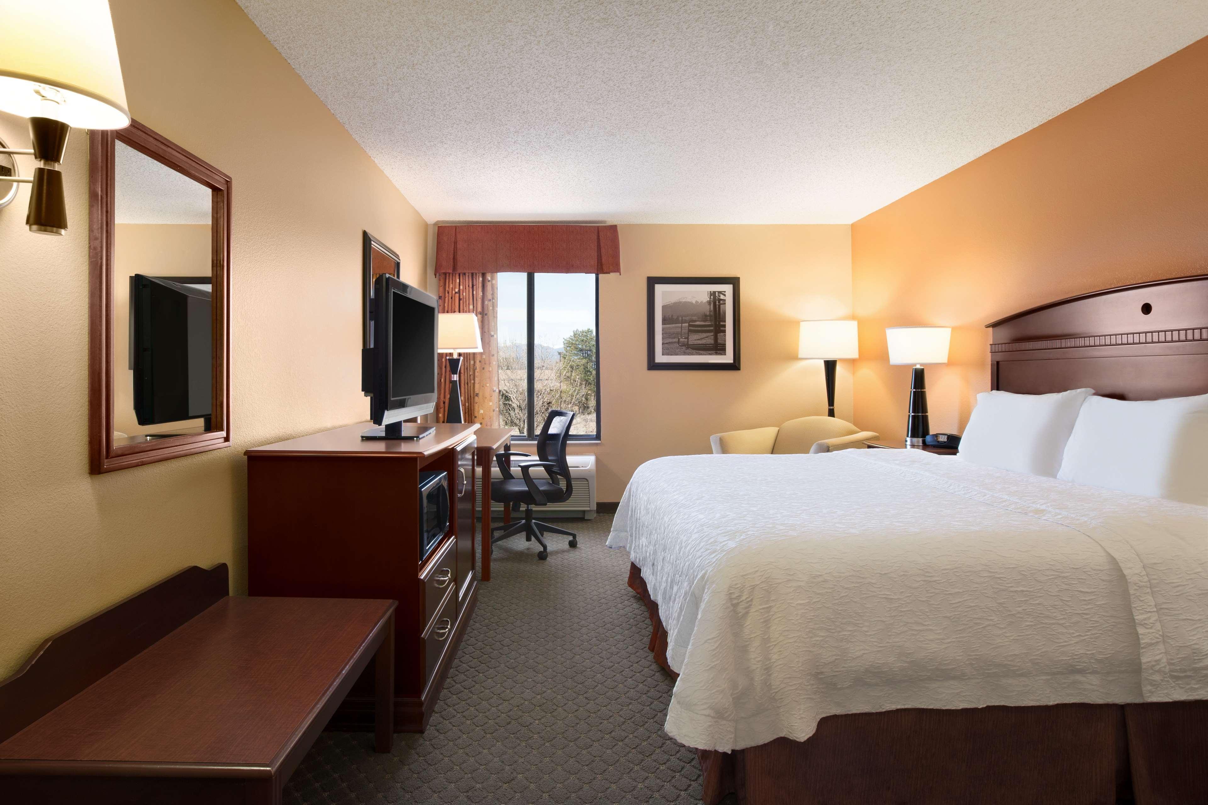 Hampton Inn Longmont Exterior foto